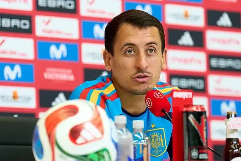 أويارزابال يتحدث عن.. طموح إسبانيا في المونديال.. وموقفه من مواجهة أوروجواي